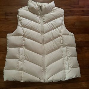 Women’s Lands Ends puffy vest size xl